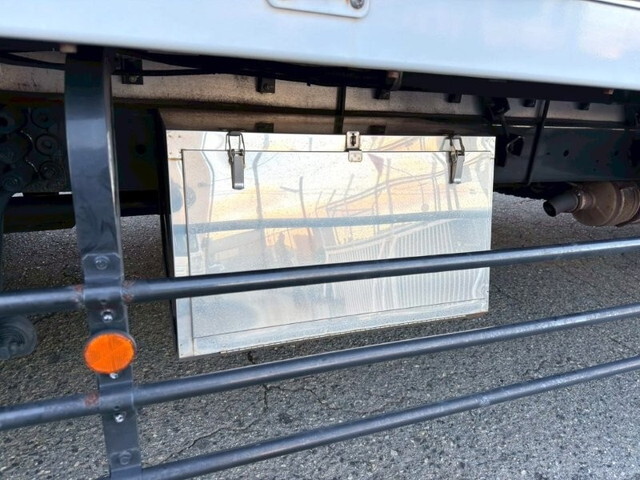 日野レンジャーアルミウイング増トン（6t・8t）[写真17]