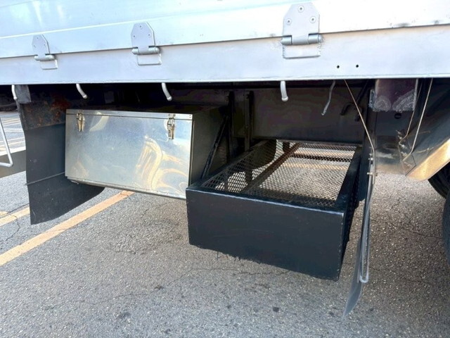 いすゞギガクレーン4段大型（10t）[写真12]