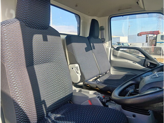 日野デュトロセーフティローダー小型（2t・3t）[写真22]