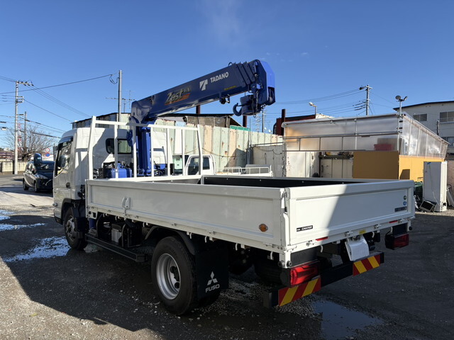 三菱ふそうキャンタークレーン4段小型（2t・3t）[写真02]