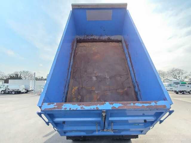 いすゞエルフ深ダンプ（土砂禁ダンプ）小型（2t・3t）[写真10]