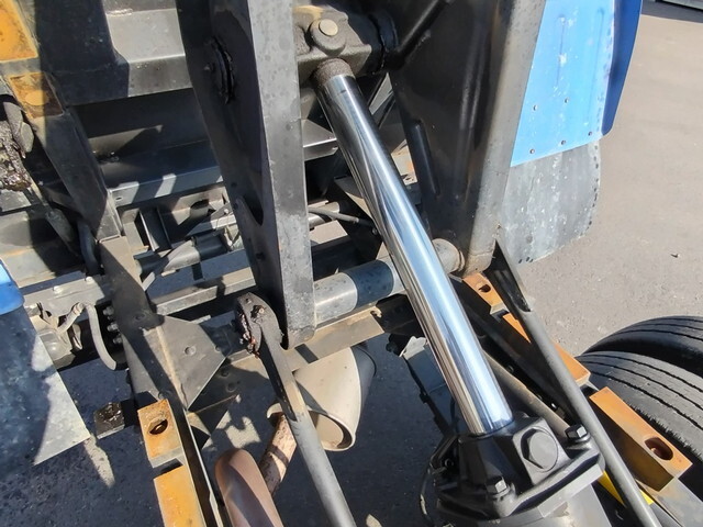 いすゞエルフ深ダンプ（土砂禁ダンプ）小型（2t・3t）[写真11]