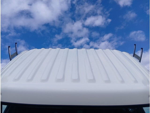 日野プロフィア冷凍車（冷蔵車）大型（10t）[写真10]