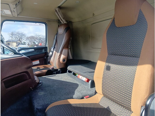 日野プロフィア冷凍車（冷蔵車）大型（10t）[写真25]