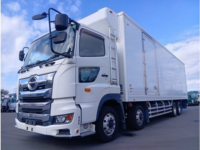 日野プロフィア冷凍車（冷蔵車）大型（10t）[写真03]