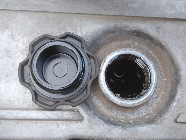 いすゞギガトレーラーヘッド（トラクターヘッド）大型（10t）[写真11]