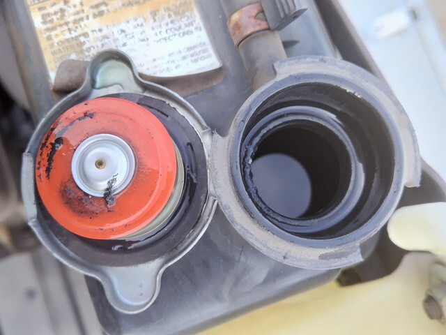 いすゞギガトレーラーヘッド（トラクターヘッド）大型（10t）[写真12]