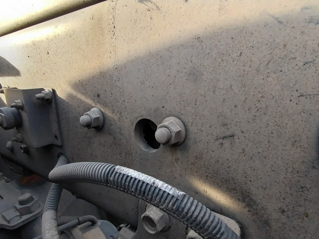 いすゞギガトレーラーヘッド（トラクターヘッド）大型（10t）[写真16]