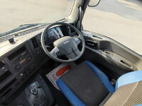 いすゞギガトレーラーヘッド（トラクターヘッド）大型（10t）[写真23]