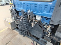 いすゞギガトレーラーヘッド（トラクターヘッド）大型（10t）[写真09]