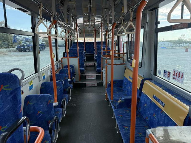 三菱ふそうエアロミディバス[写真18]