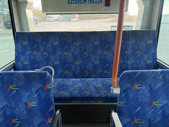 三菱ふそうエアロミディバス[写真25]