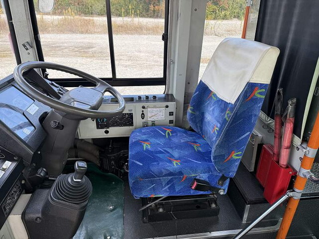 三菱ふそうエアロミディバス[写真30]