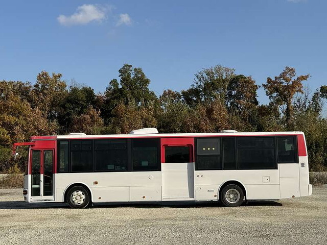 三菱ふそうエアロミディバス[写真05]