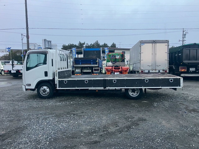 いすゞエルフ平ボディ小型（2t・3t）[写真10]