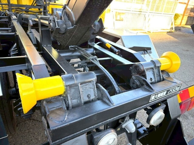 日野レンジャーコンテナ専用車中型（4t）[写真06]