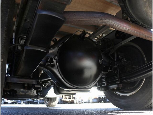 日産アトラス平ボディ小型（2t・3t）[写真10]