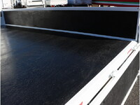 日産アトラス平ボディ小型（2t・3t）[写真18]