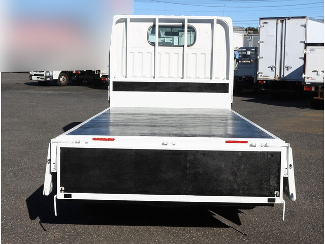 日産アトラス平ボディ小型（2t・3t）[写真19]