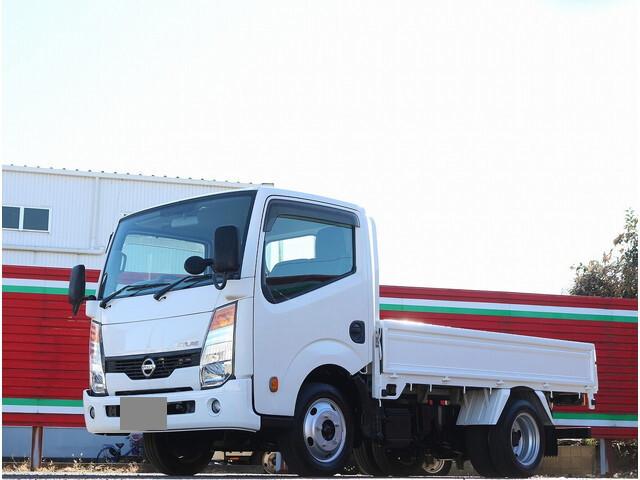 日産アトラス平ボディ小型（2t・3t）[写真03]