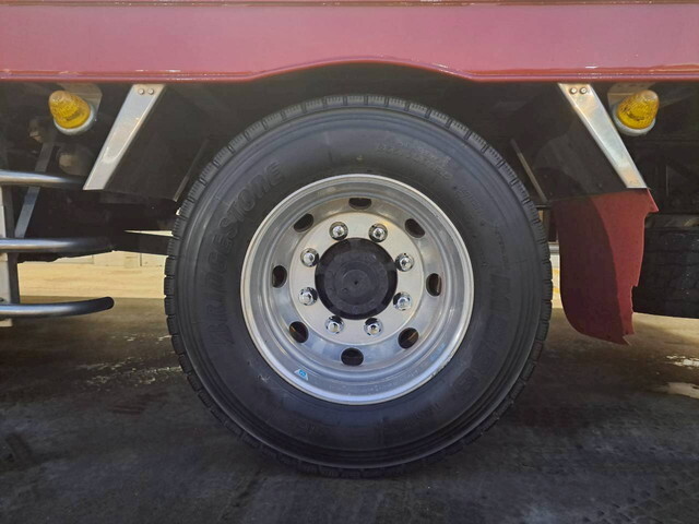 三菱ふそうファイターセルフローダー増トン（6t・8t）[写真15]