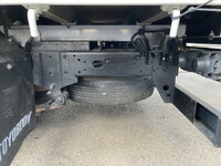 日産アトラス幌ウイング小型（2t・3t）[写真12]