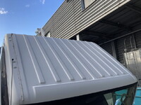 日産アトラス幌ウイング小型（2t・3t）[写真23]