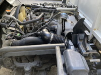 日産アトラス幌ウイング小型（2t・3t）[写真24]