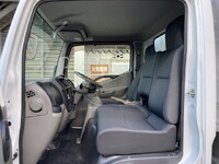 日産アトラス幌ウイング小型（2t・3t）[写真33]