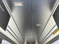 日野プロフィア冷凍車（冷蔵車）大型（10t）[写真12]