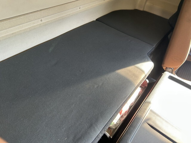 日野プロフィア冷凍車（冷蔵車）大型（10t）[写真20]