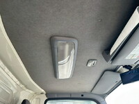 いすゞエルフ冷凍車（冷蔵車）小型（2t・3t）[写真16]