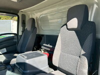 いすゞエルフ冷凍車（冷蔵車）小型（2t・3t）[写真37]