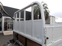 いすゞエルフ平ボディ小型（2t・3t）[写真16]