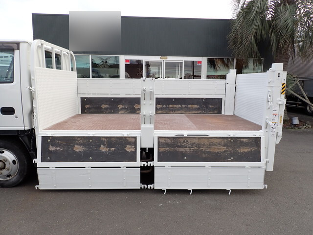 いすゞエルフ平ボディ小型（2t・3t）[写真19]