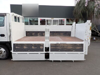 いすゞエルフ平ボディ小型（2t・3t）[写真20]