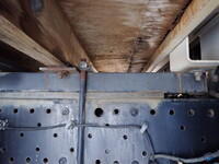 いすゞエルフ平ボディ小型（2t・3t）[写真24]