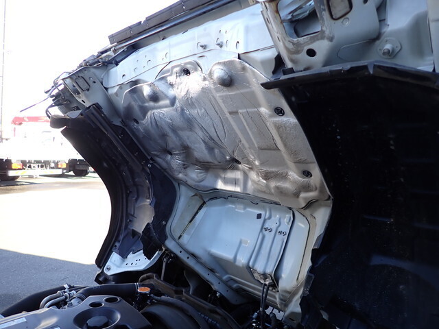 いすゞエルフ平ボディ小型（2t・3t）[写真36]