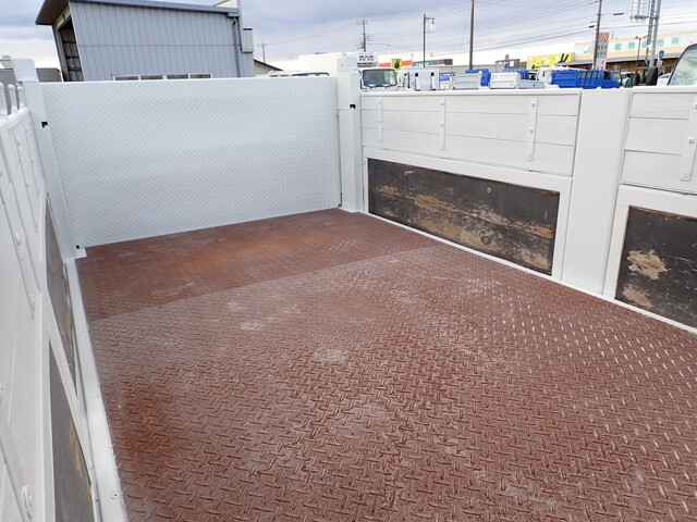 いすゞエルフ平ボディ小型（2t・3t）[写真09]