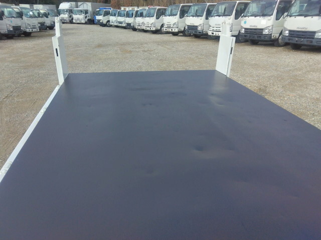 いすゞエルフダンプ小型（2t・3t）[写真11]