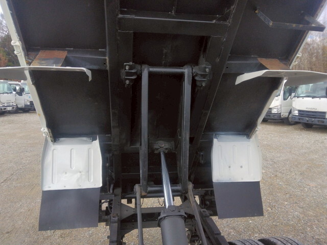 いすゞエルフダンプ小型（2t・3t）[写真21]