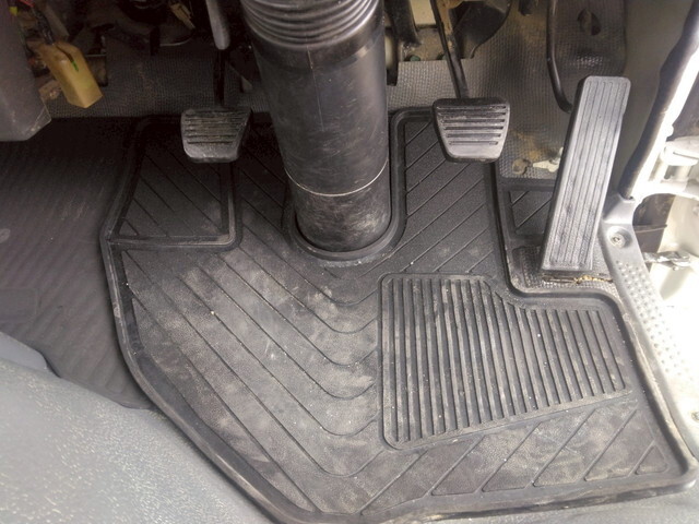 いすゞエルフダンプ小型（2t・3t）[写真27]