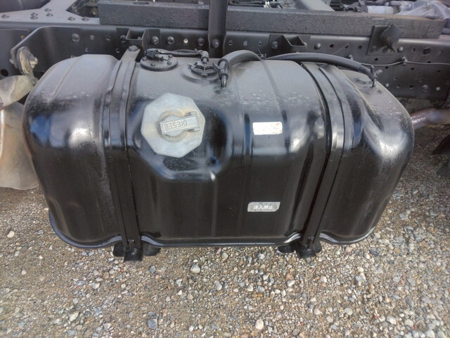 いすゞエルフダンプ小型（2t・3t）[写真40]