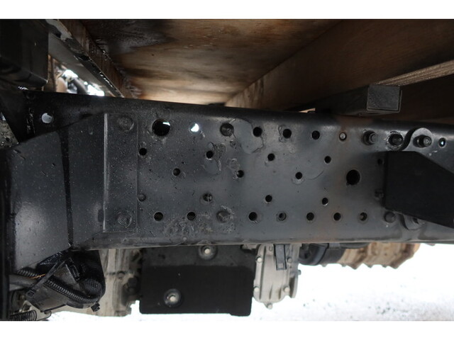 いすゞエルフアルミブロック小型（2t・3t）[写真17]