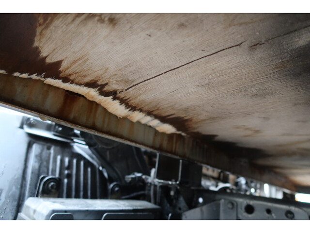 いすゞエルフアルミブロック小型（2t・3t）[写真26]