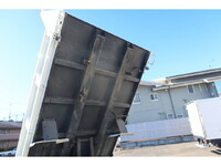 三菱ふそうキャンターダンプ小型（2t・3t）[写真18]