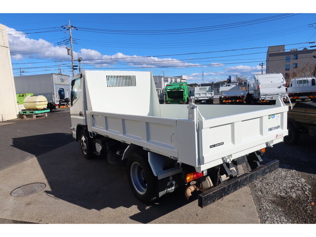 三菱ふそうキャンターダンプ小型（2t・3t）[写真02]