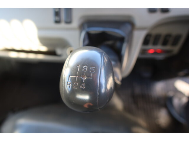 三菱ふそうキャンターダンプ小型（2t・3t）[写真39]