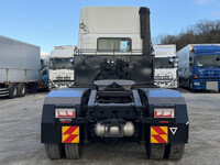 日野プロフィアトレーラーヘッド（トラクターヘッド）大型（10t）[写真08]