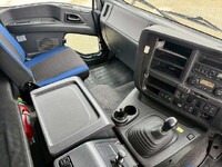 日本フルハーフギガアルミウイング大型（10t）[写真23]